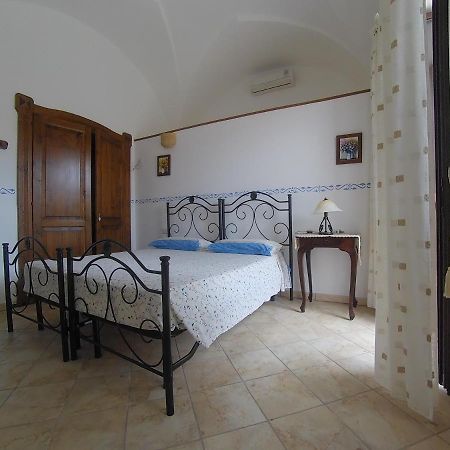 Azienda Agrituristica Masseria La Verna Patù Kültér fotó
