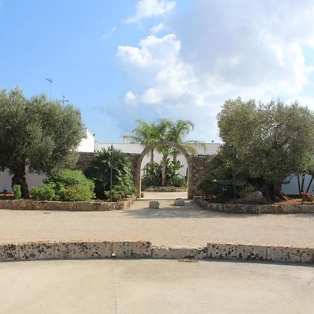Azienda Agrituristica Masseria La Verna Patù Kültér fotó