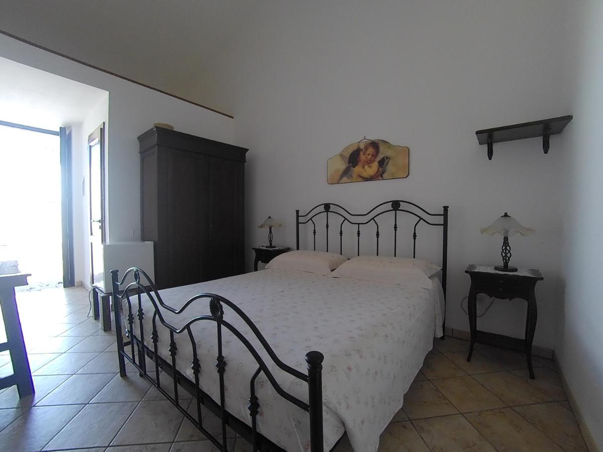 Azienda Agrituristica Masseria La Verna Patù Kültér fotó