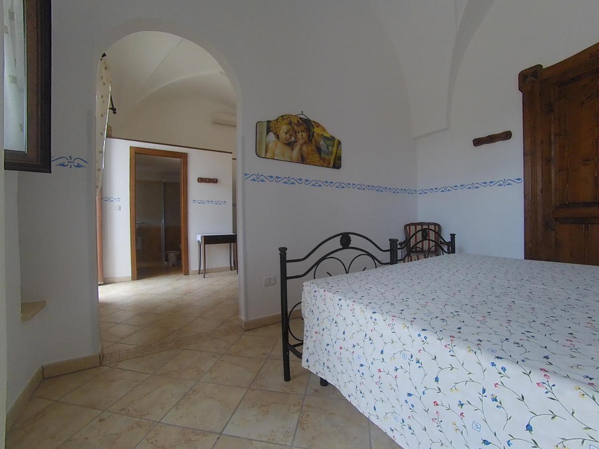 Azienda Agrituristica Masseria La Verna Patù Kültér fotó