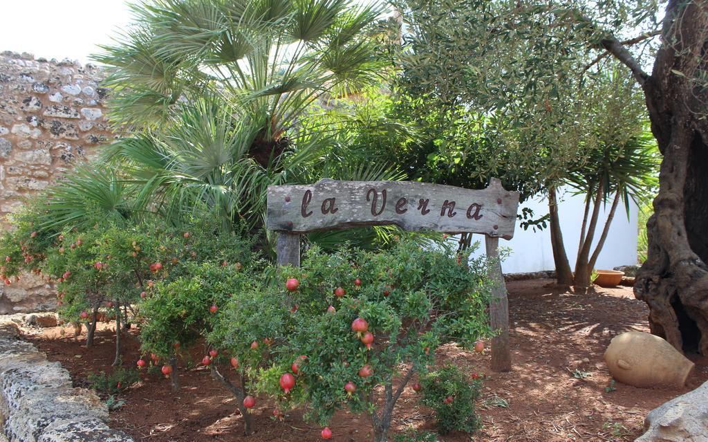 Azienda Agrituristica Masseria La Verna Patù Kültér fotó
