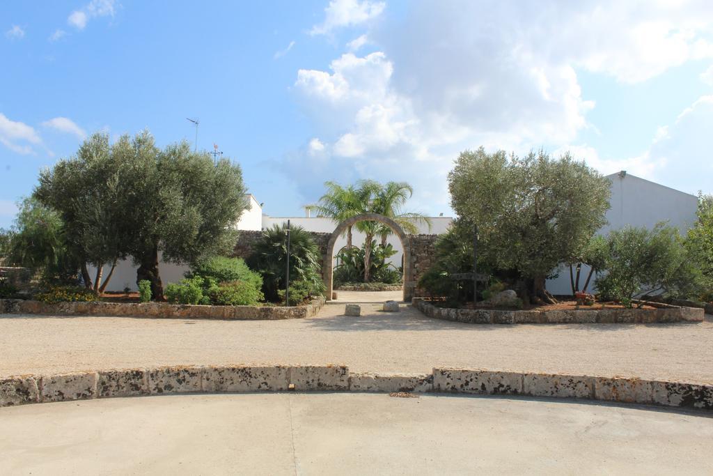 Azienda Agrituristica Masseria La Verna Patù Kültér fotó