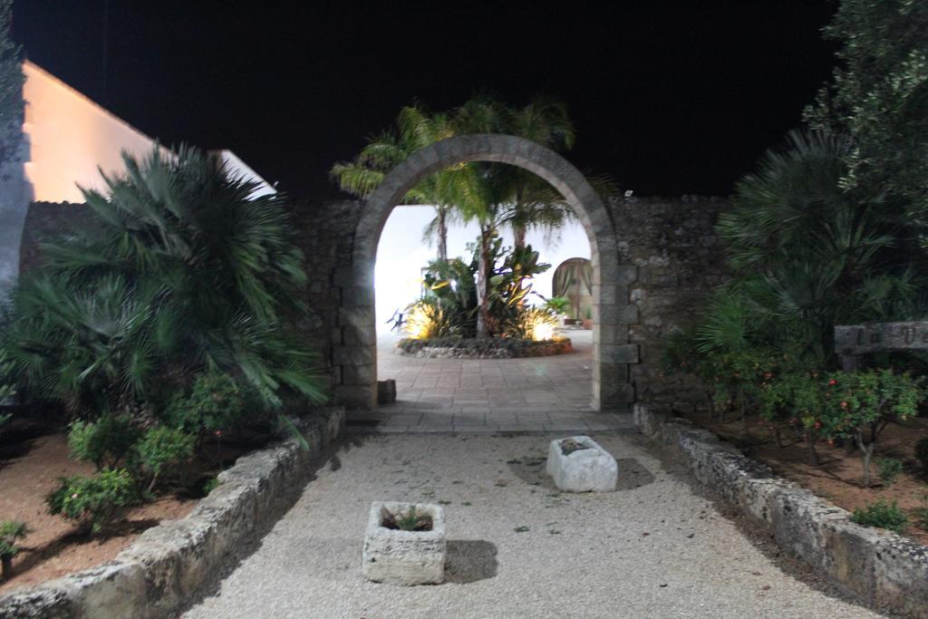 Azienda Agrituristica Masseria La Verna Patù Kültér fotó