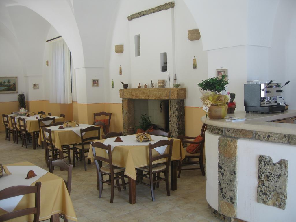 Azienda Agrituristica Masseria La Verna Patù Kültér fotó