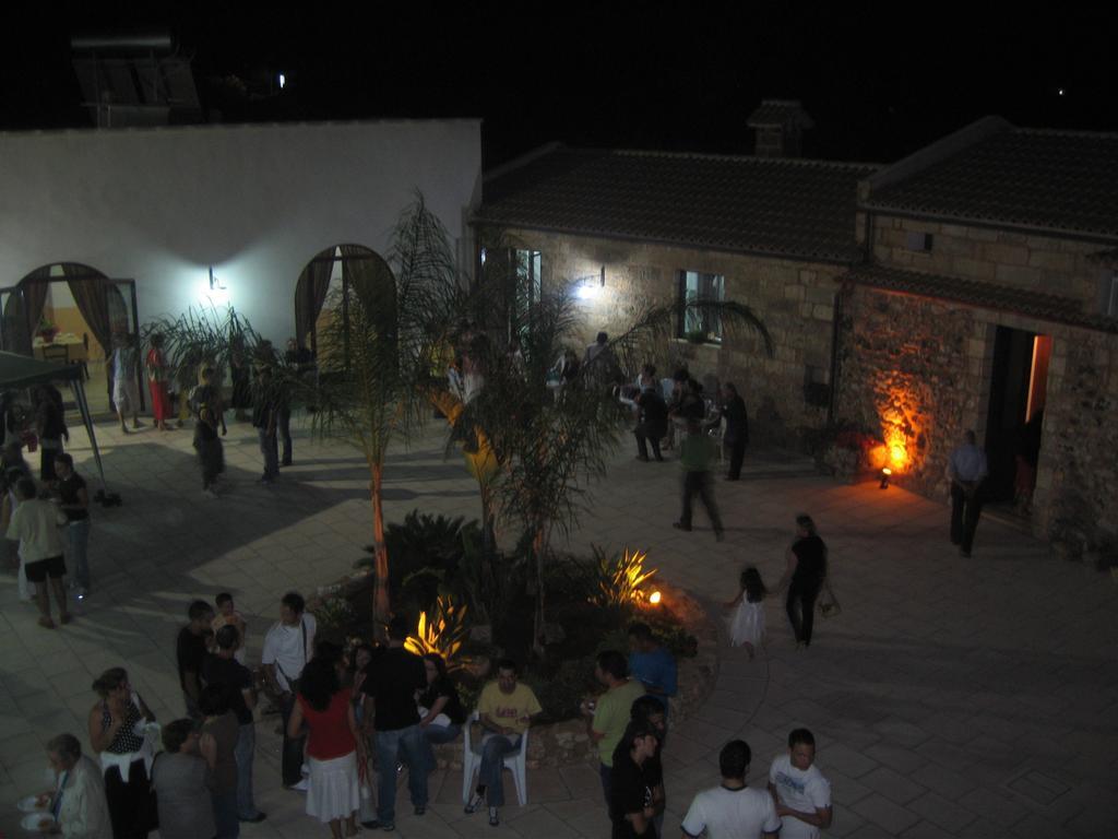 Azienda Agrituristica Masseria La Verna Patù Kültér fotó