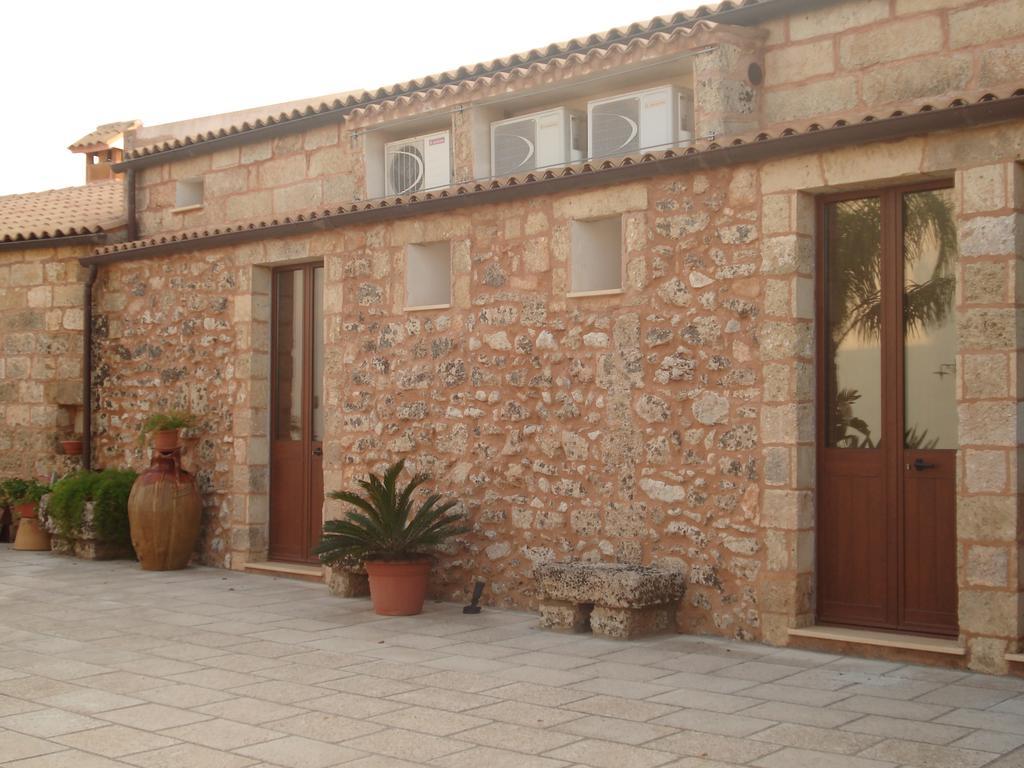 Azienda Agrituristica Masseria La Verna Patù Kültér fotó